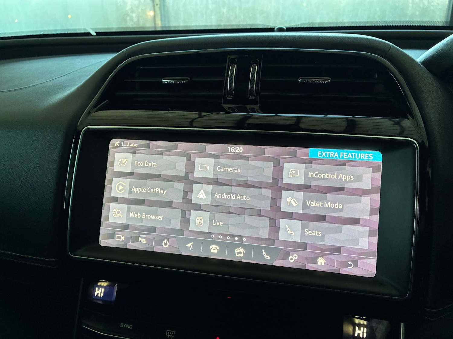 Used Jaguar XE 2019 for sale - 77240430: Photo 19