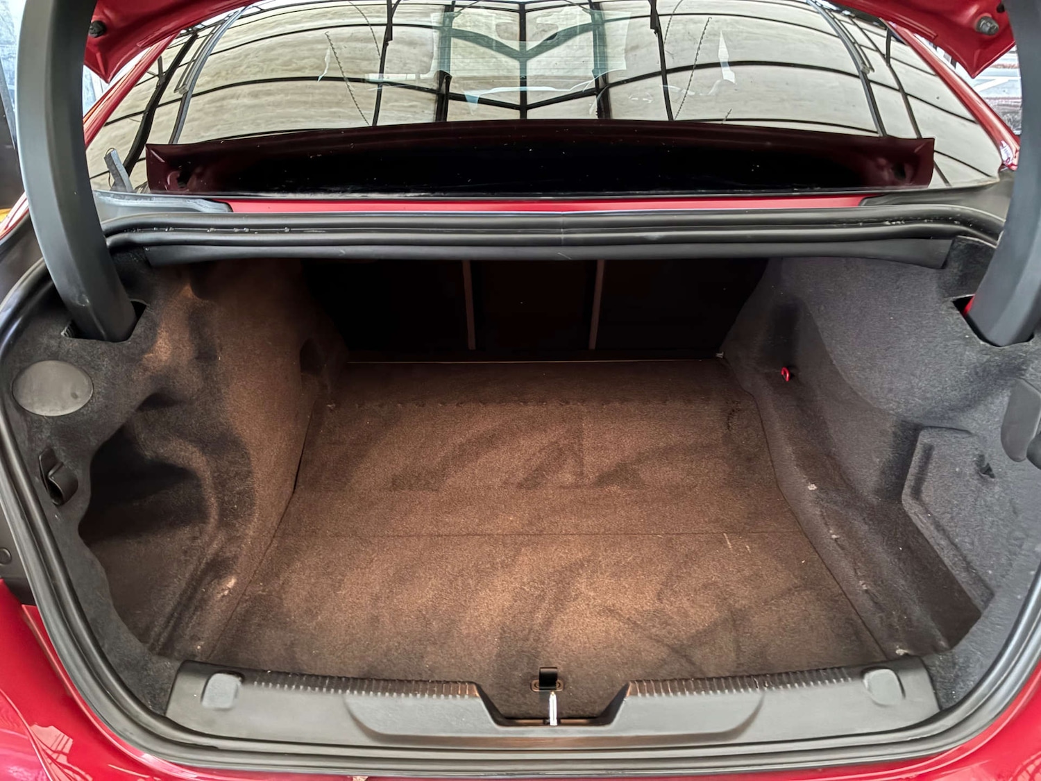 Used Jaguar XE 2019 for sale - 77240430: Photo 29