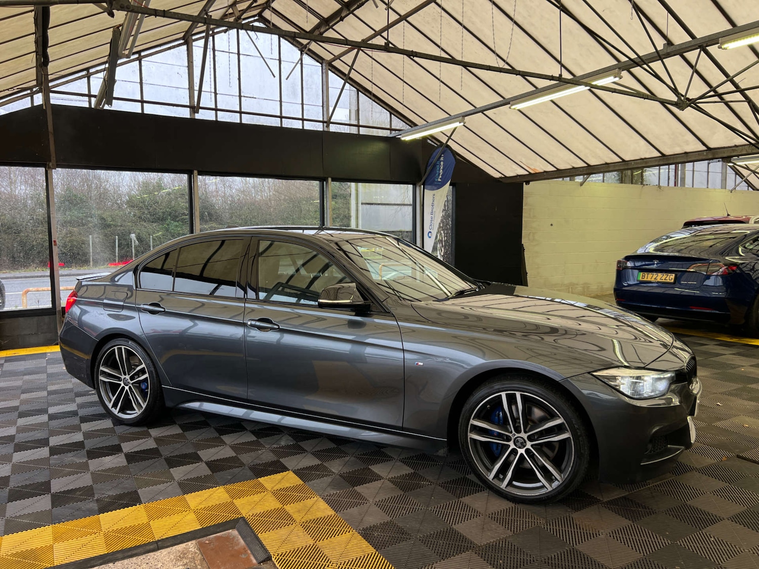 Used BMW 3 Series 2019 for sale - 77296438: Photo 2