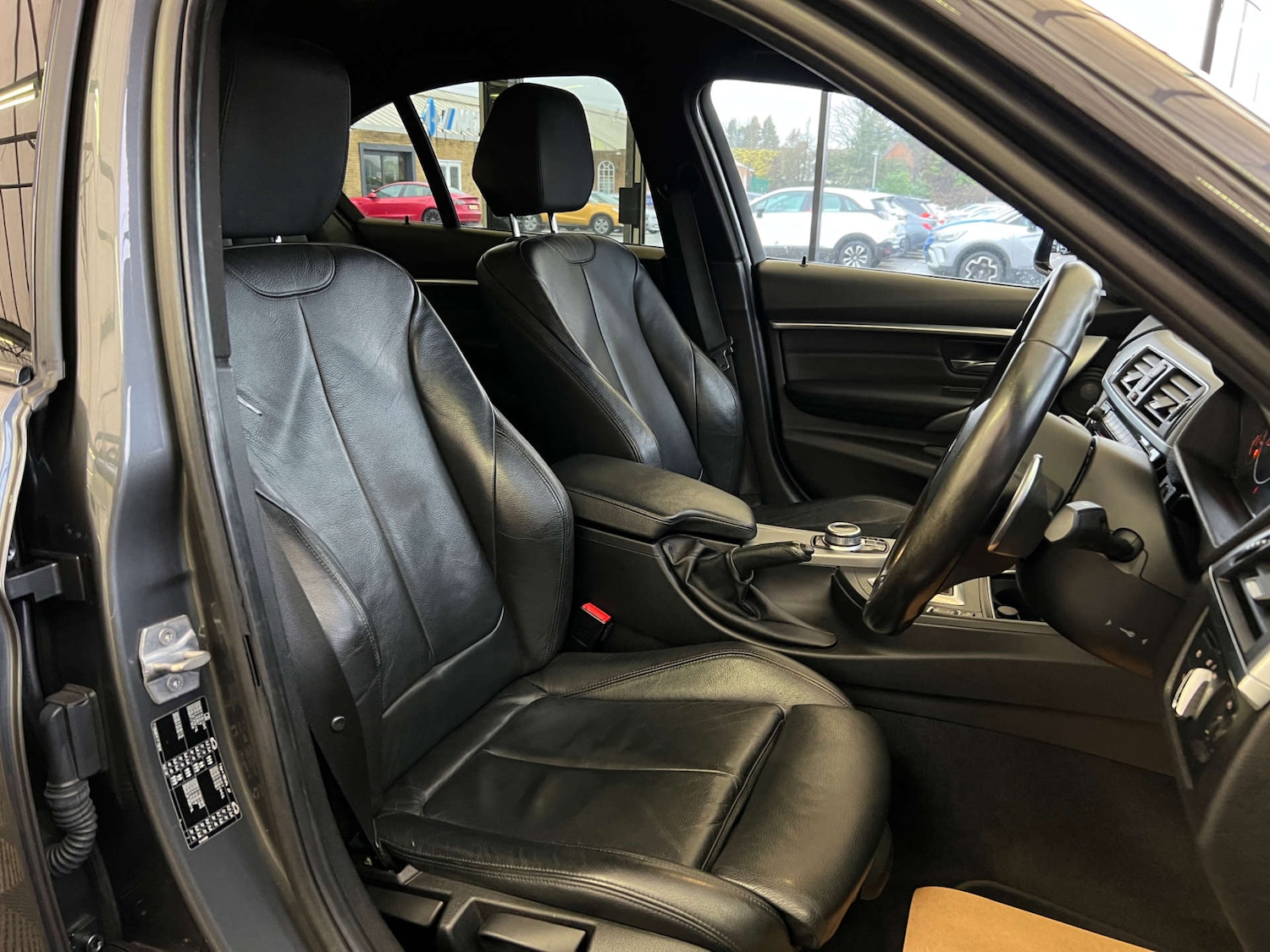 Used BMW 3 Series 2019 for sale - 77296438: Photo 8