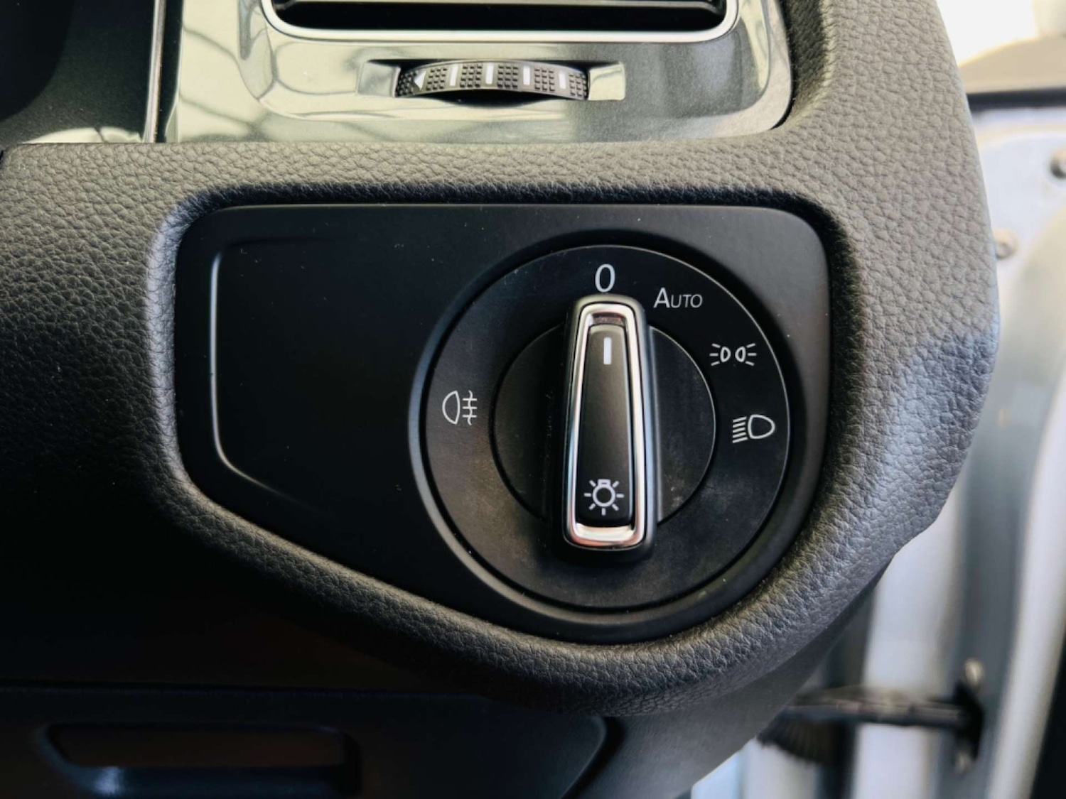 Used Volkswagen Golf 2019 for sale - 76277803: Photo 17