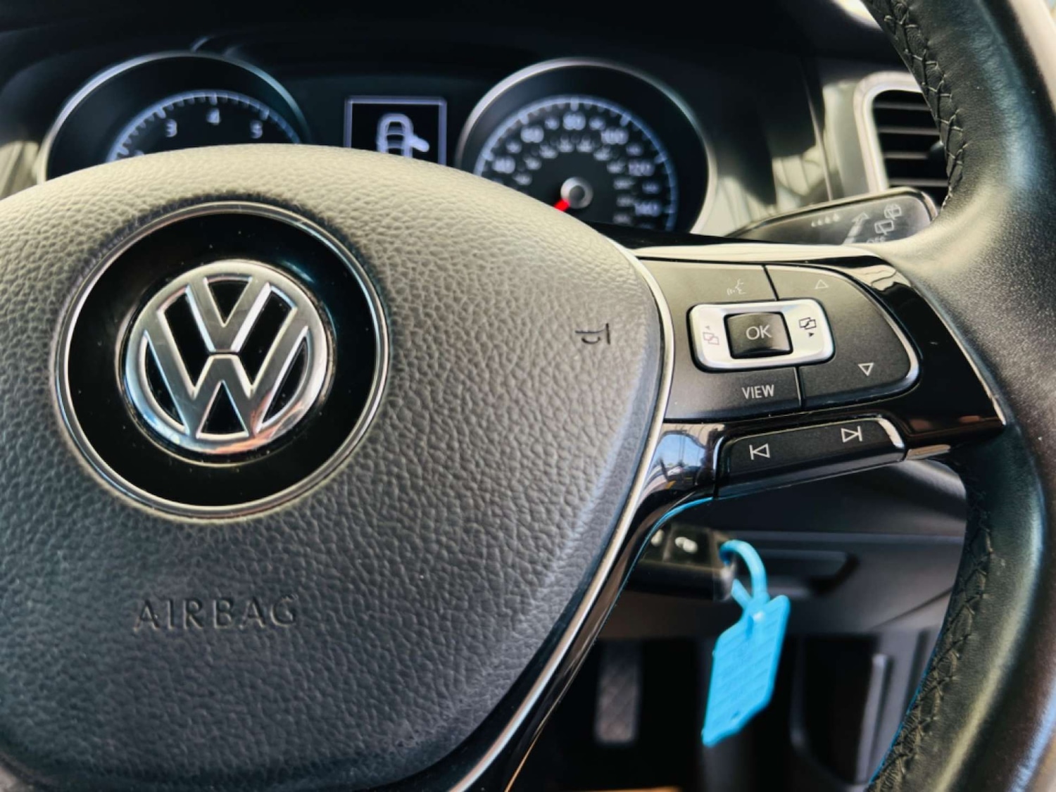 Used Volkswagen Golf 2019 for sale - 76277803: Photo 19
