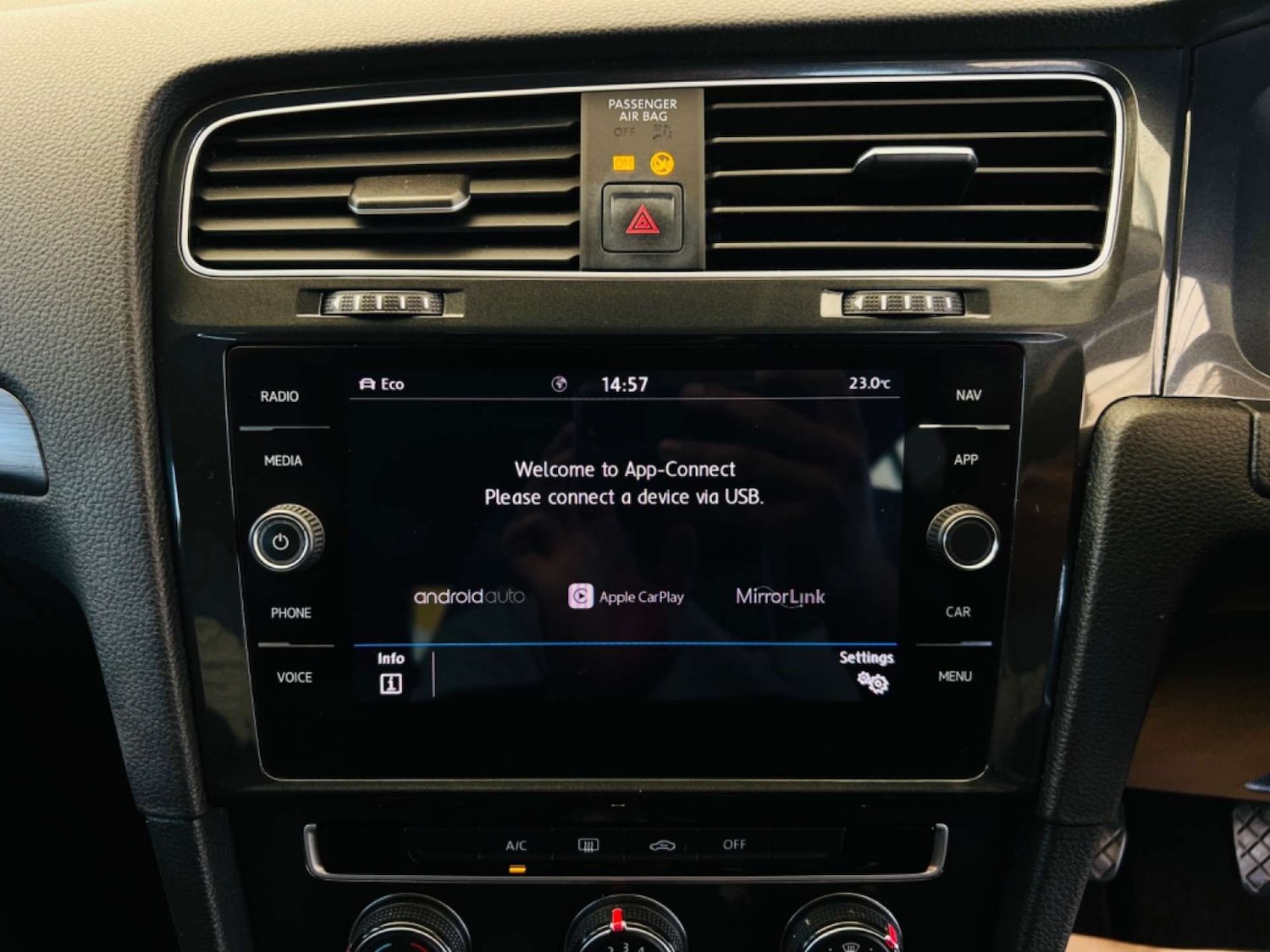 Used Volkswagen Golf 2019 for sale - 76277803: Photo 24