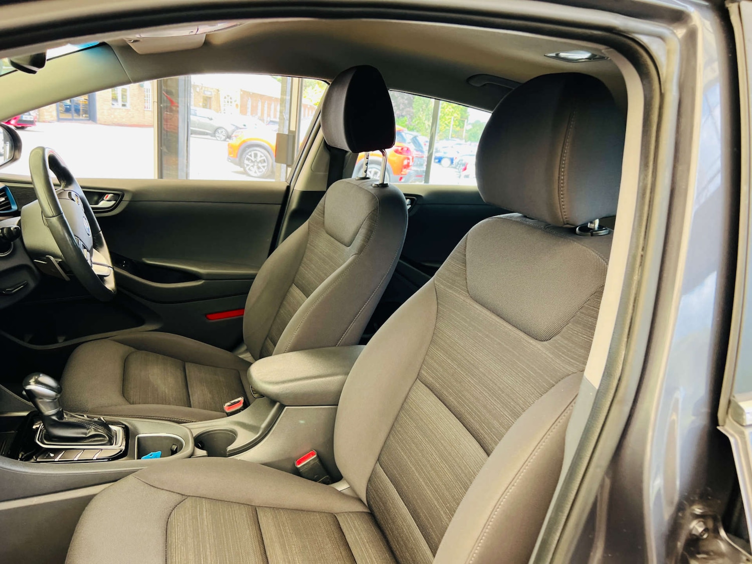Used Hyundai IONIQ 2018 for sale - 76277861: Photo 28