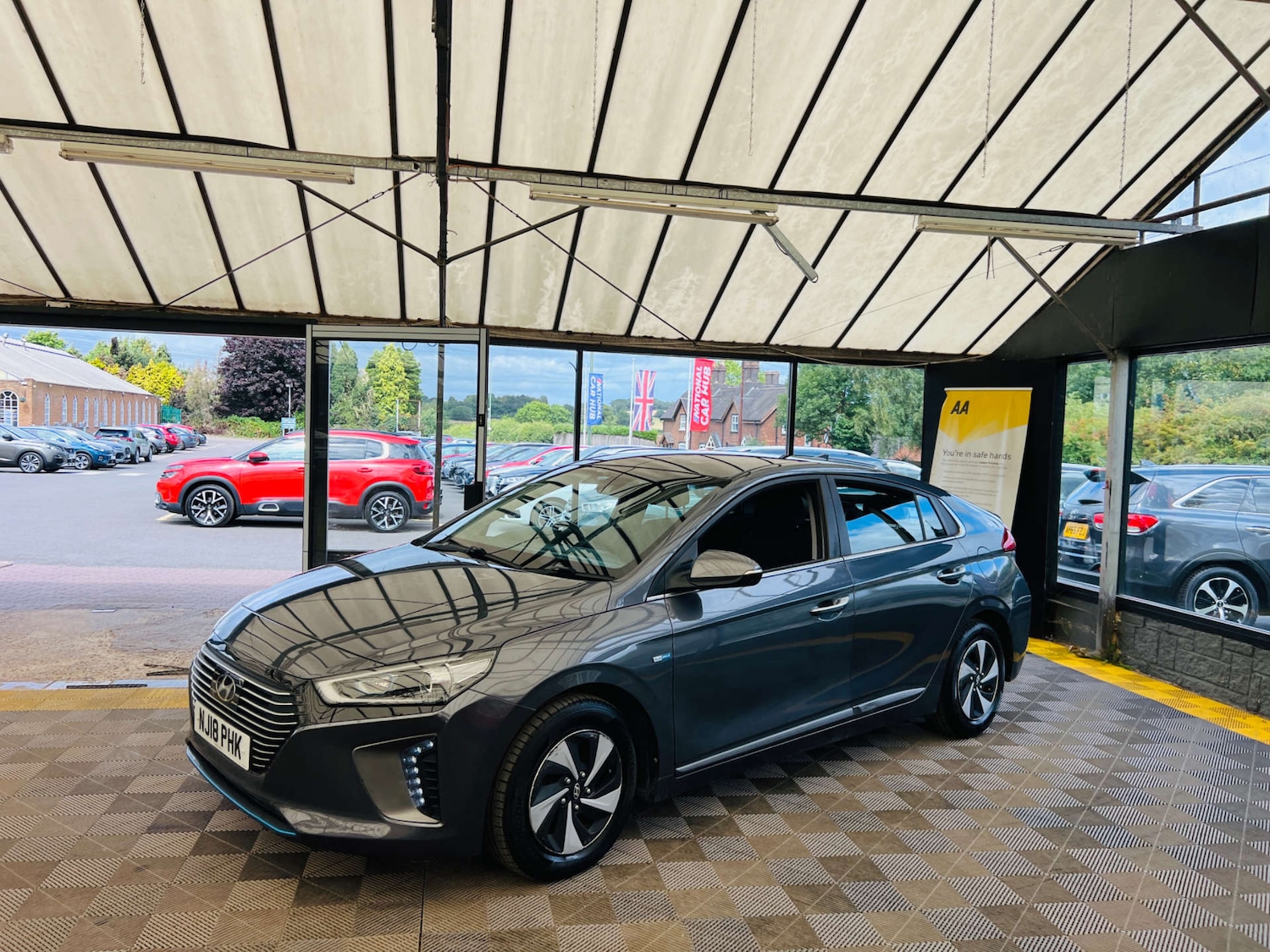 Used Hyundai IONIQ 2018 for sale - 76277861: Photo 4