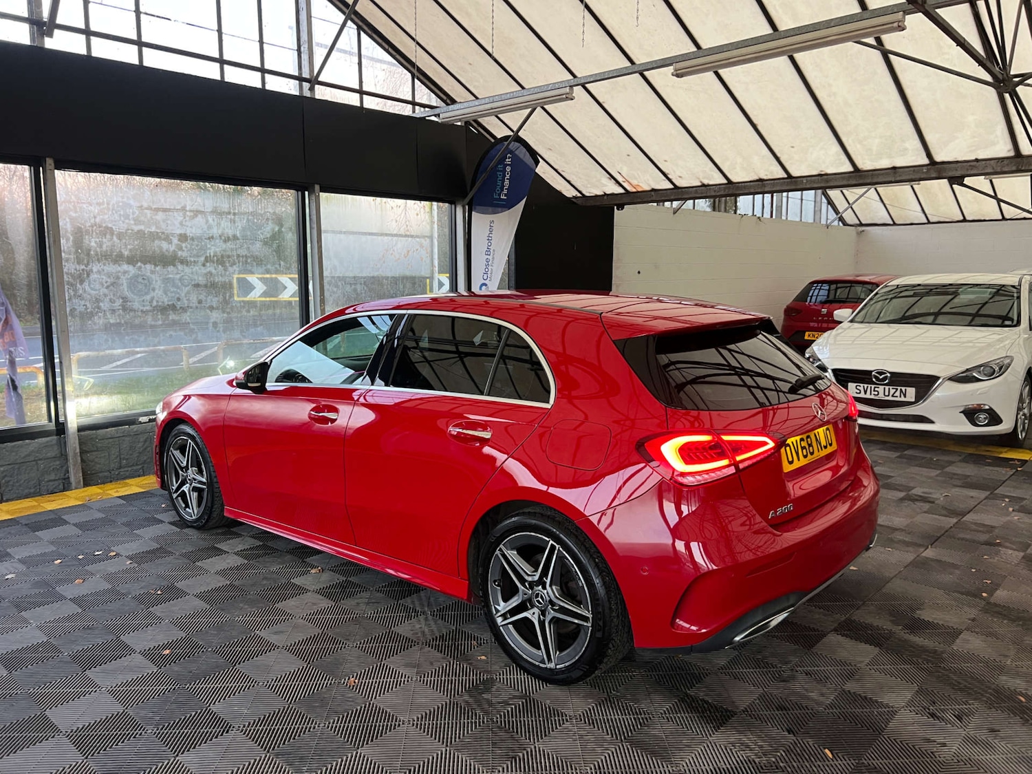 Used Mercedes-Benz A-Class 2018 for sale - 76940210: Photo 5