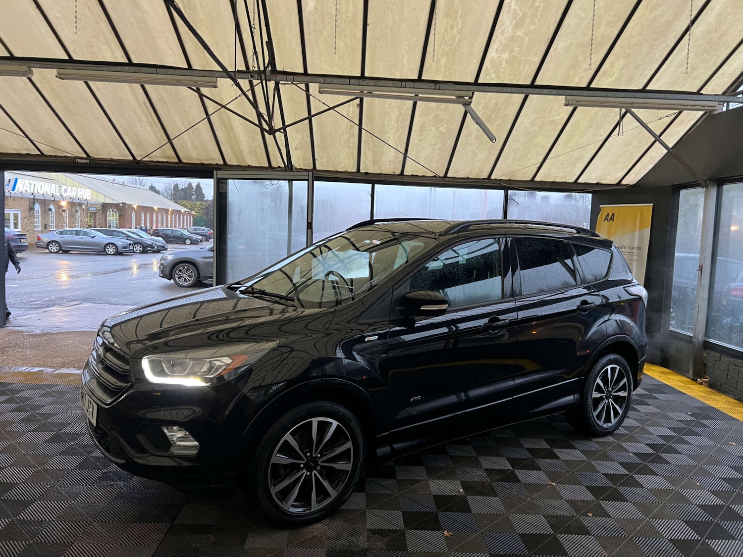 Used Ford Kuga 2017 for sale - 77022663: Photo 4