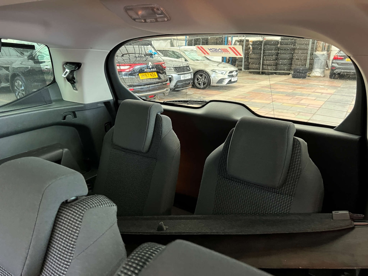 Used Peugeot 5008 2014 for sale - 76509356: Photo 30