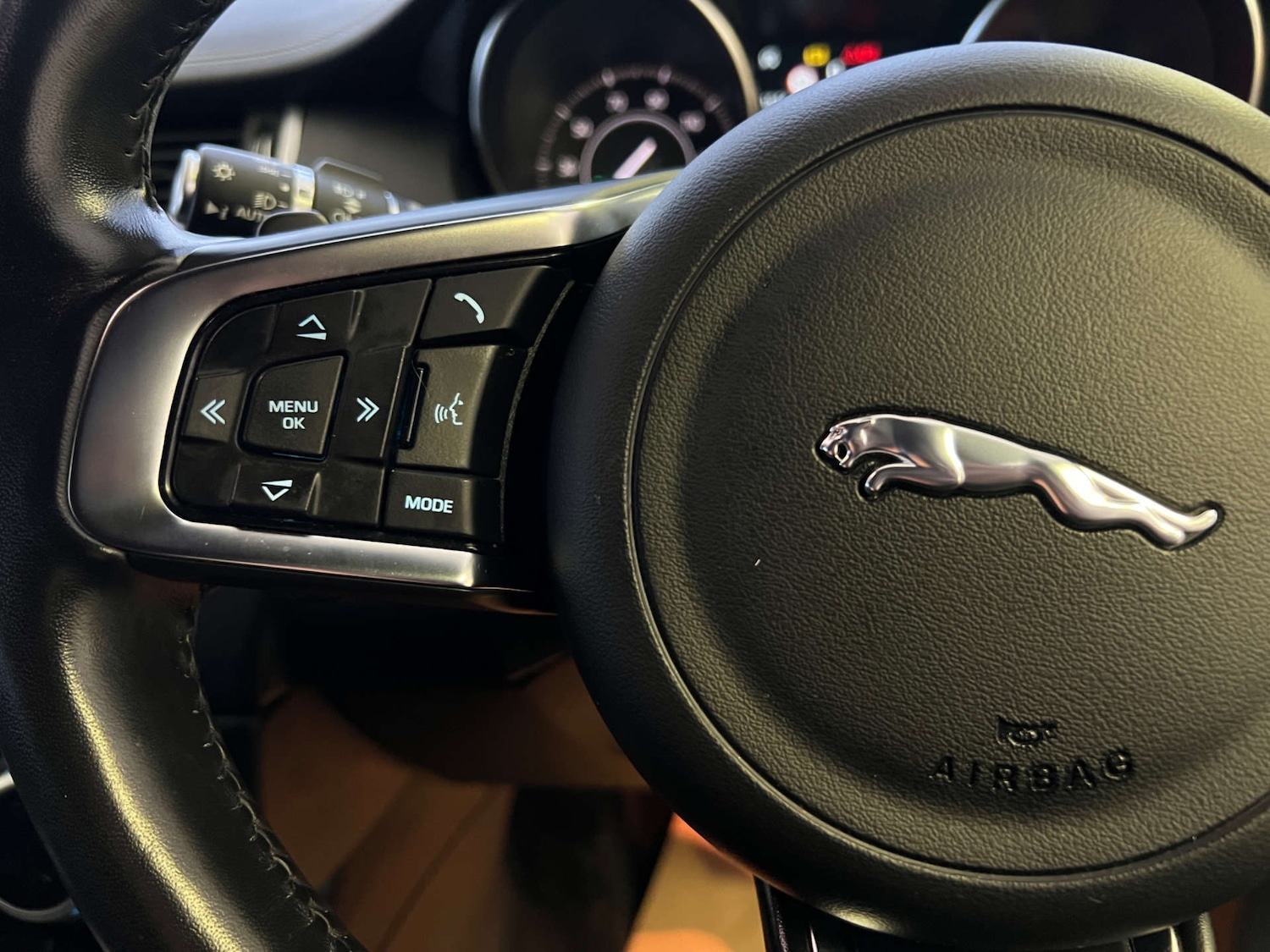 Used Jaguar E-Pace 2019 for sale - 77370975: Photo 15