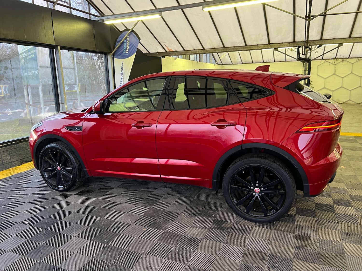 Used Jaguar E-Pace 2019 for sale - 77370975: Photo 7