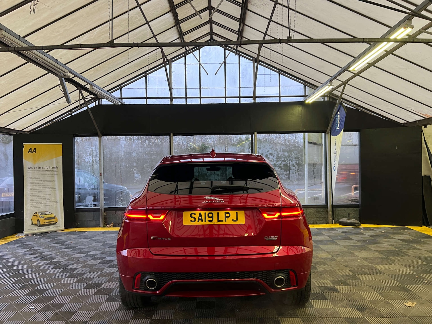 Used Jaguar E-Pace 2019 for sale - 77370975: Photo 8