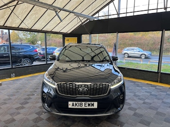 Used Kia Sorento 2018 for sale - 76436642: Photo