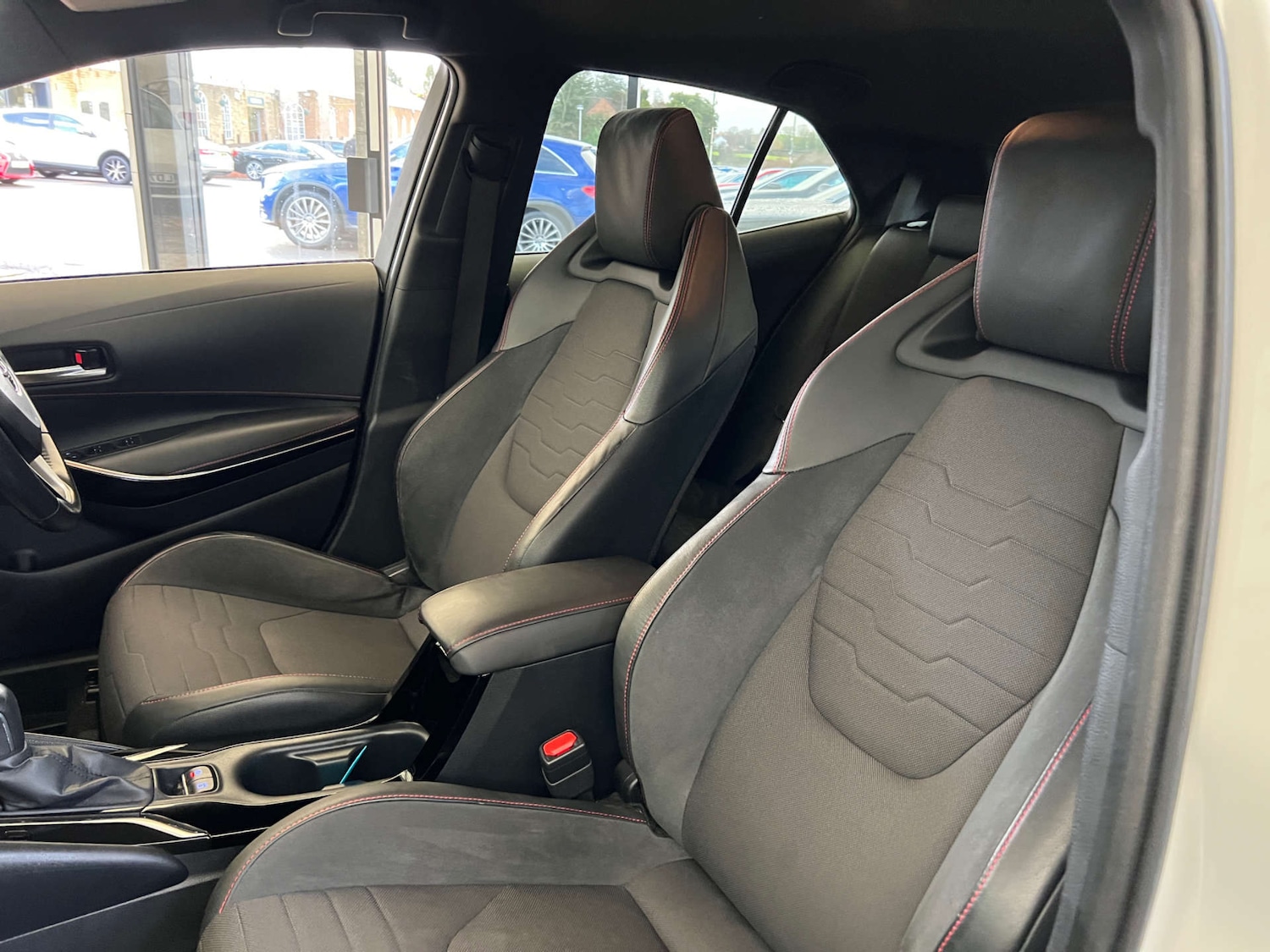 Used Toyota Corolla 2019 for sale - 76848485: Photo 24