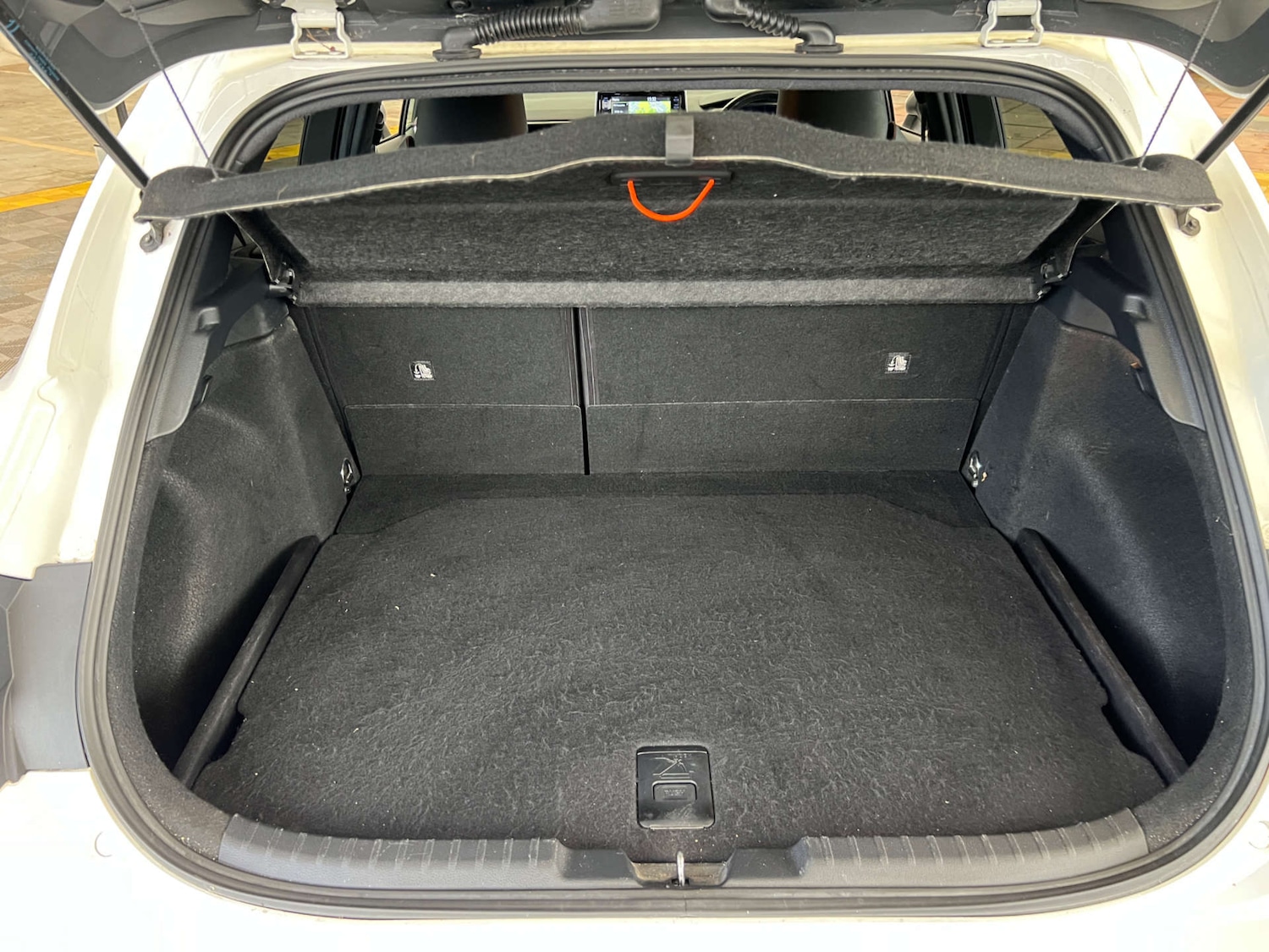 Used Toyota Corolla 2019 for sale - 76848485: Photo 30