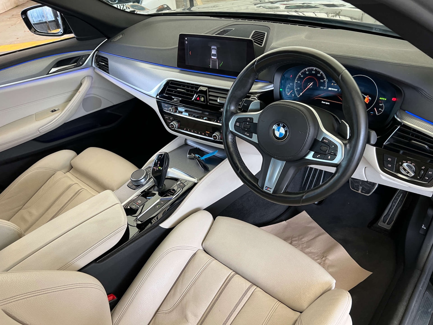 Used BMW 5 Series 2018 for sale - 76940212: Photo 12