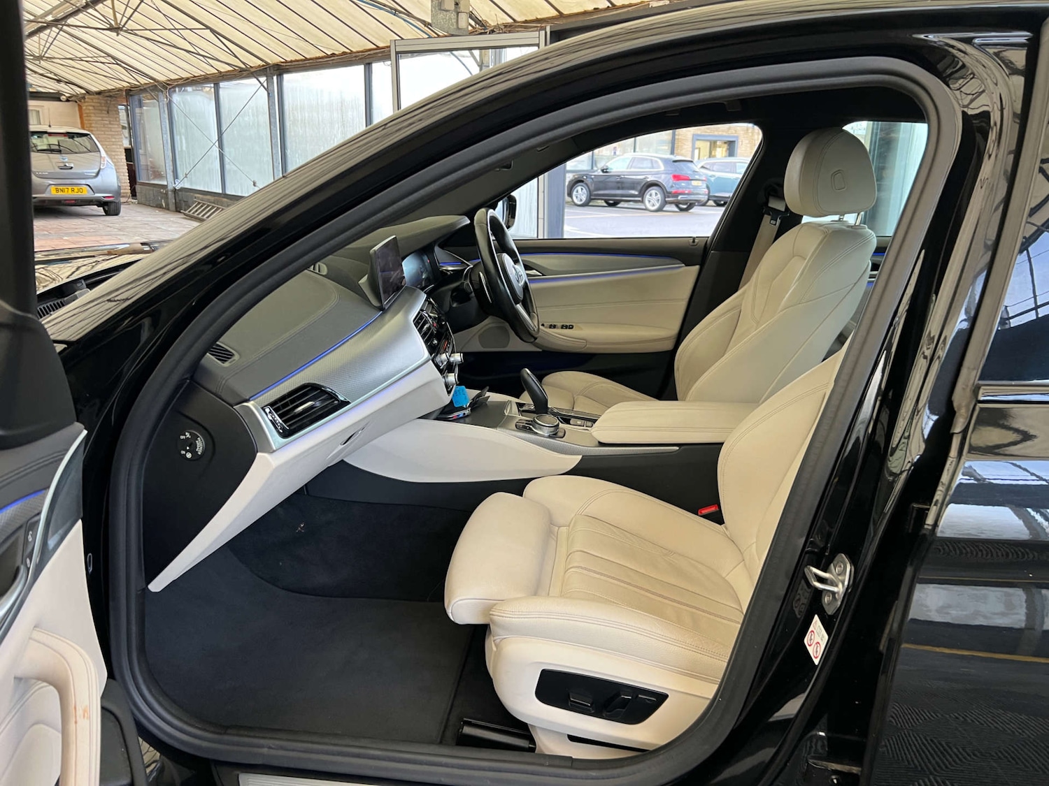 Used BMW 5 Series 2018 for sale - 76940212: Photo 23