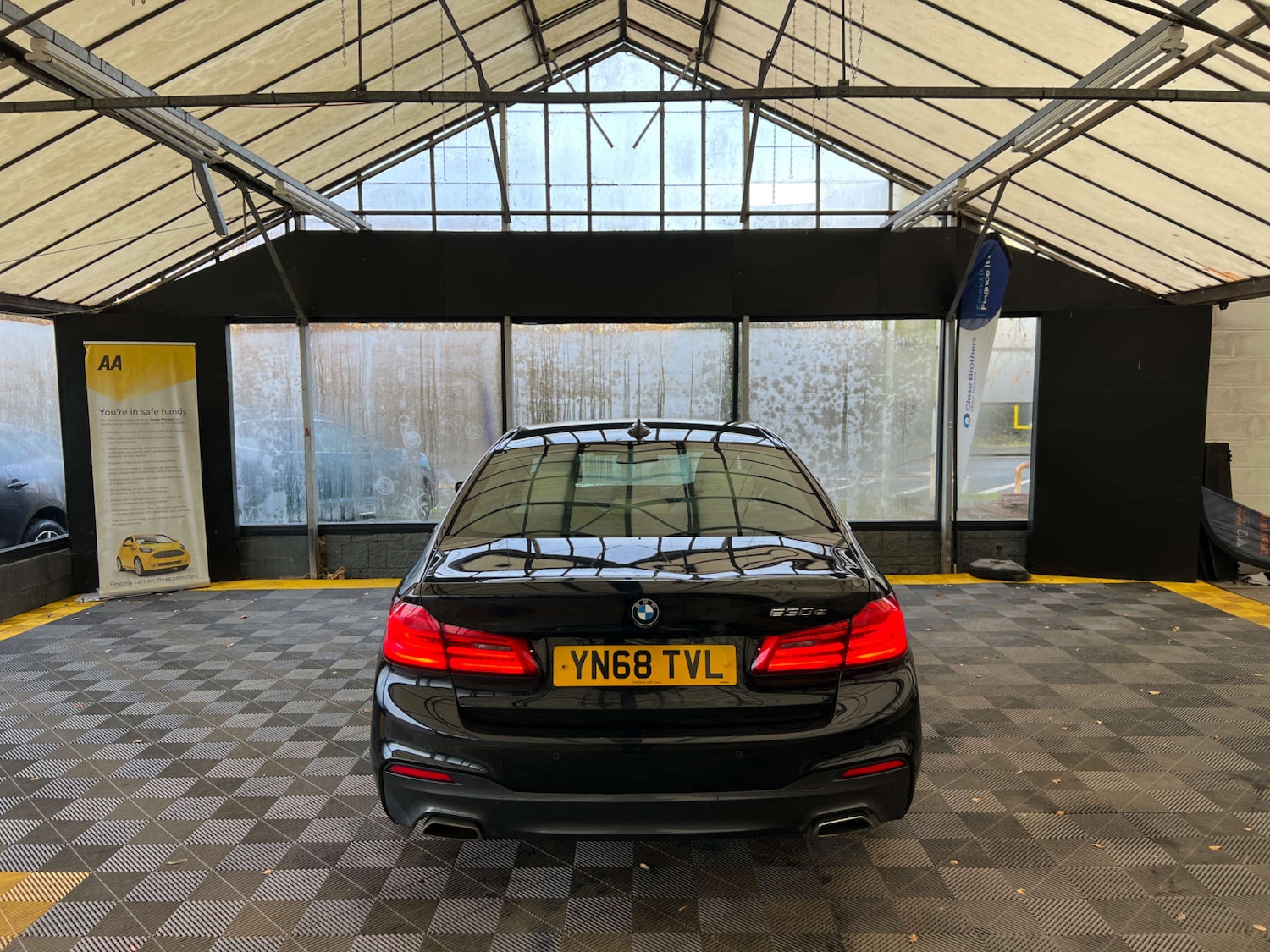 Used BMW 5 Series 2018 for sale - 76940212: Photo 7