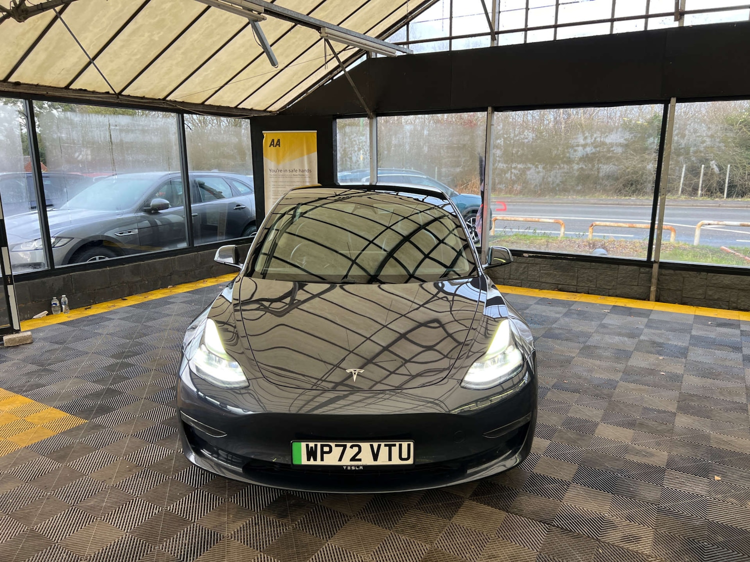 Used Tesla Model 3 2022 for sale - 77205116: Photo 2