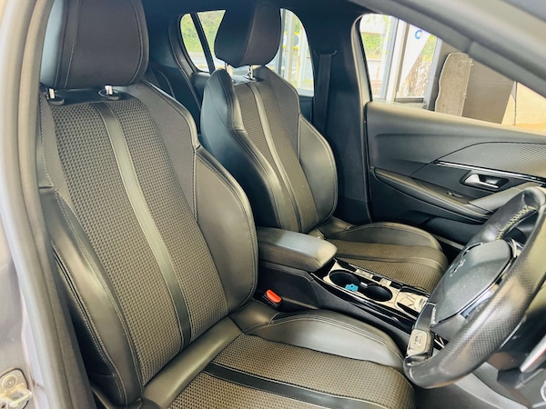 Used Peugeot 208 2020 for sale - 76287448: Photo 8