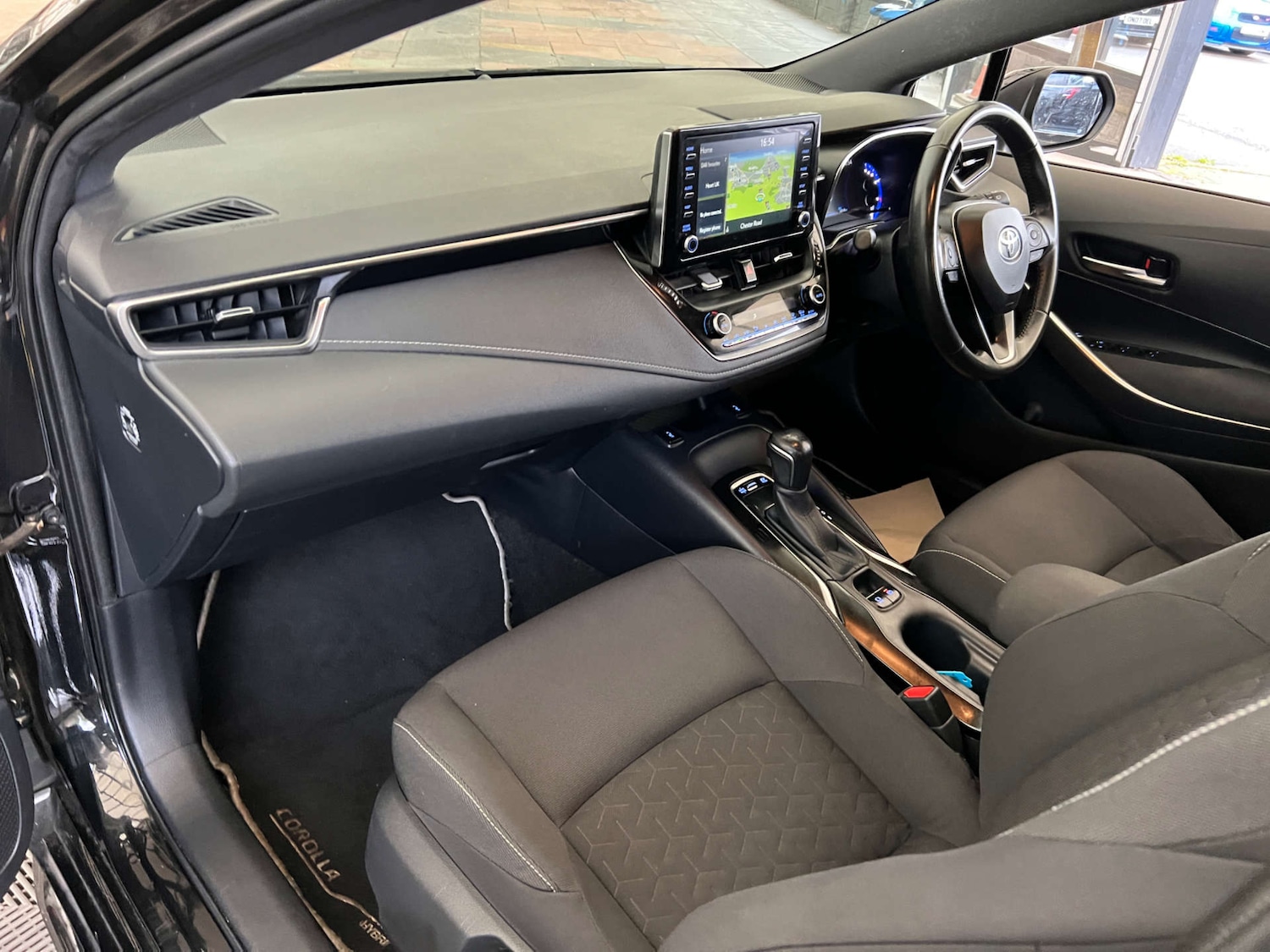 Used Toyota Corolla 2021 for sale - 76601662: Photo 25