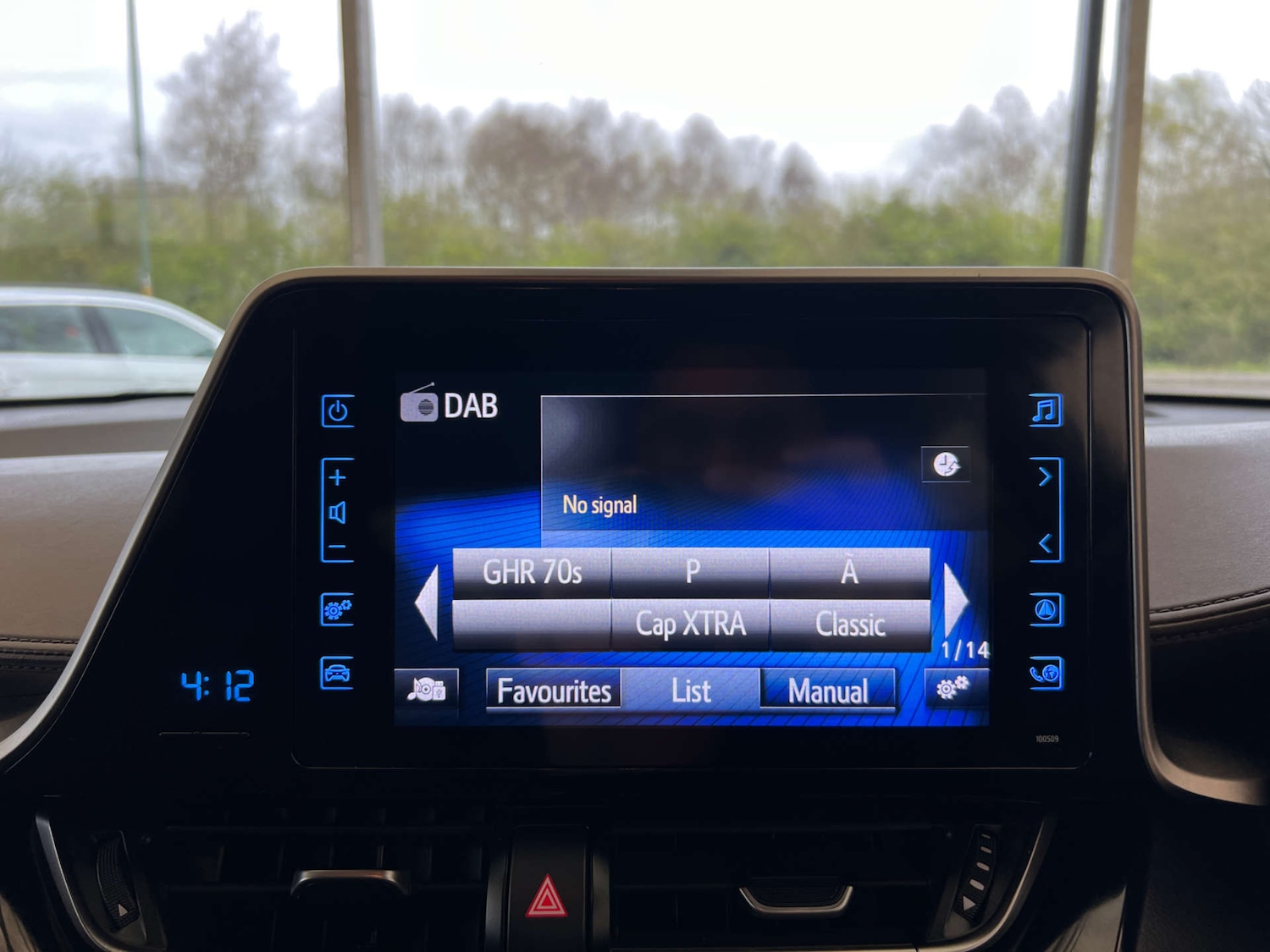 Used Toyota C-HR 2017 for sale - 78106795: Photo 17