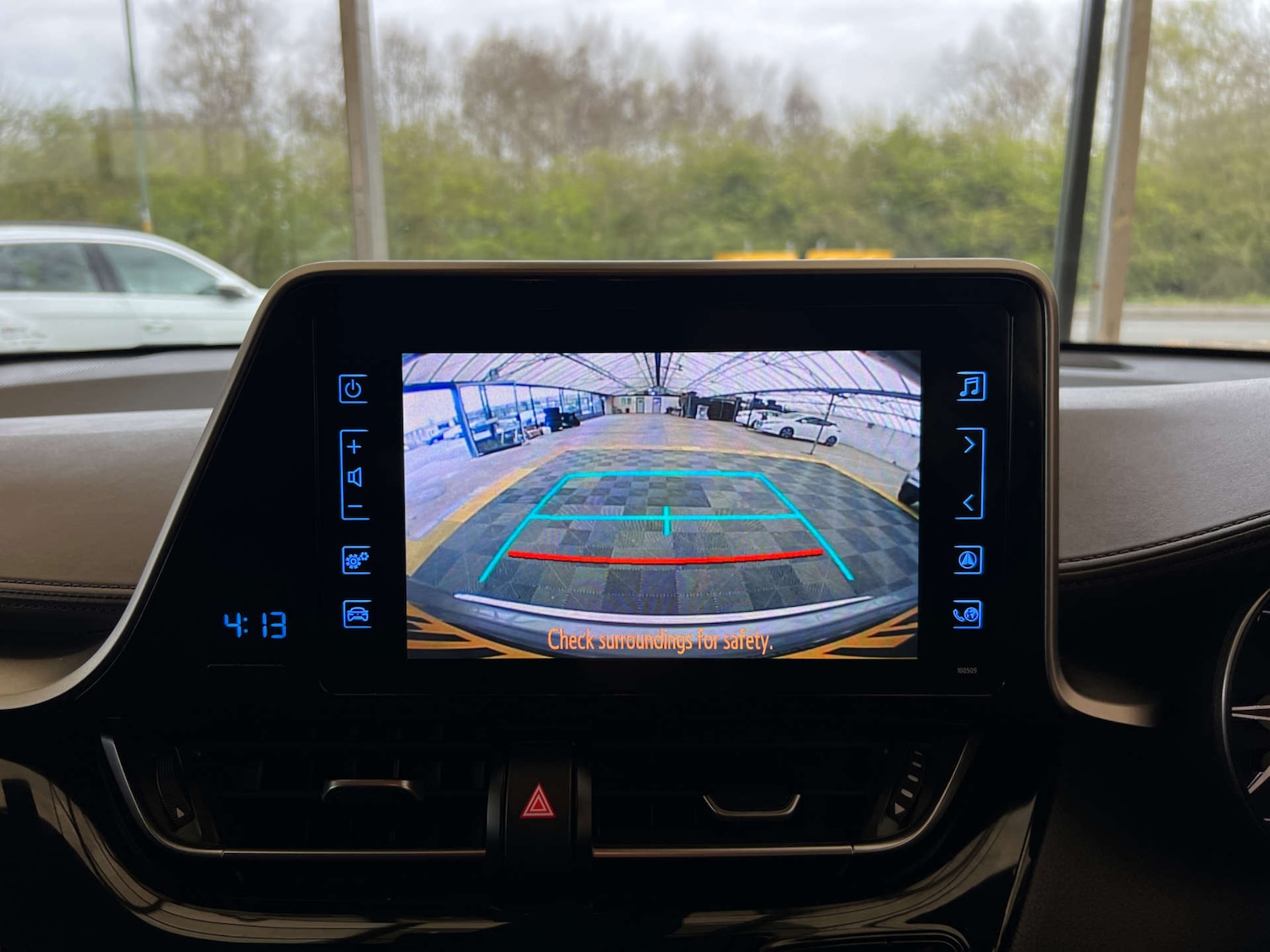 Used Toyota C-HR 2017 for sale - 78106795: Photo 21