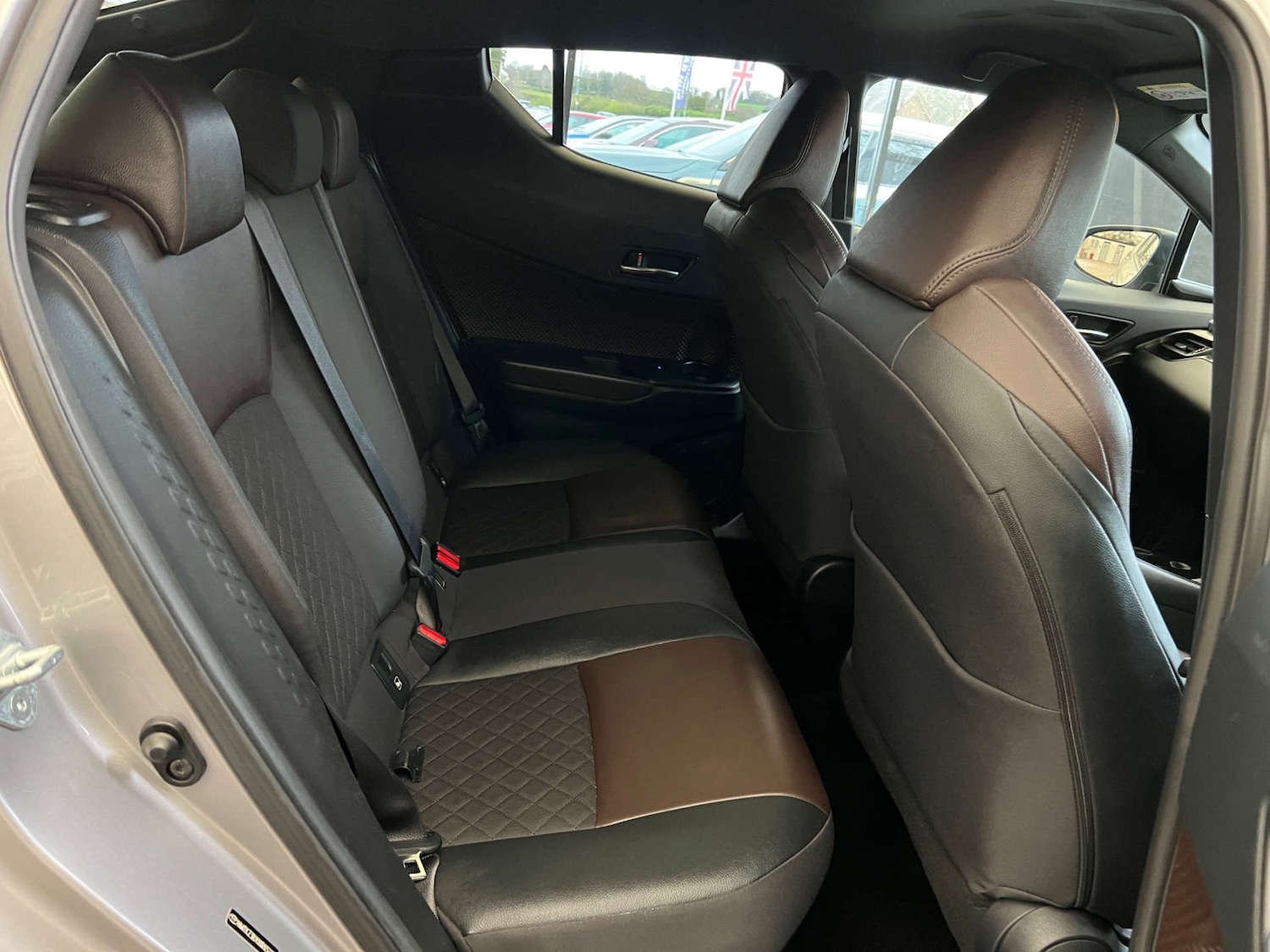 Used Toyota C-HR 2017 for sale - 78106795: Photo 25