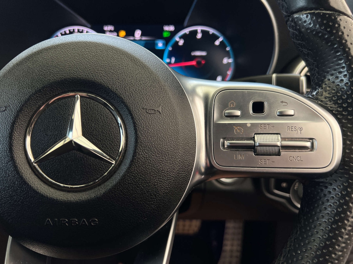 Used Mercedes-Benz C Class 2019 for sale - 77595695: Photo 16