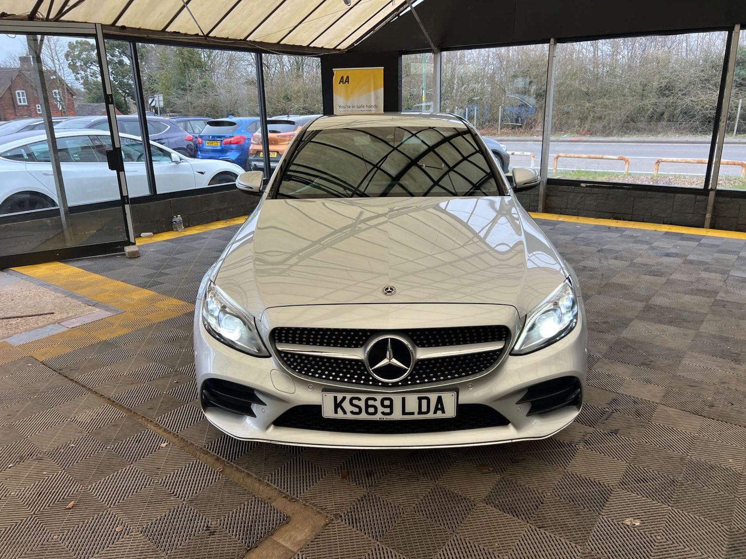 Used Mercedes-Benz C Class 2019 for sale - 77595695: Photo 4