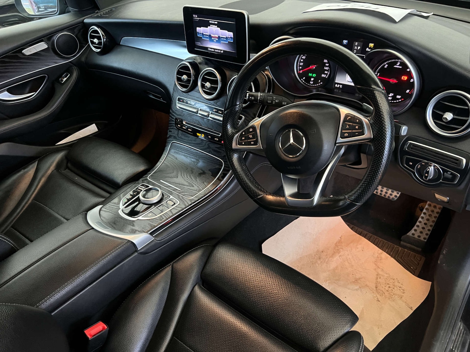 Used Mercedes-Benz GLC 2018 for sale - 76682745: Photo 12