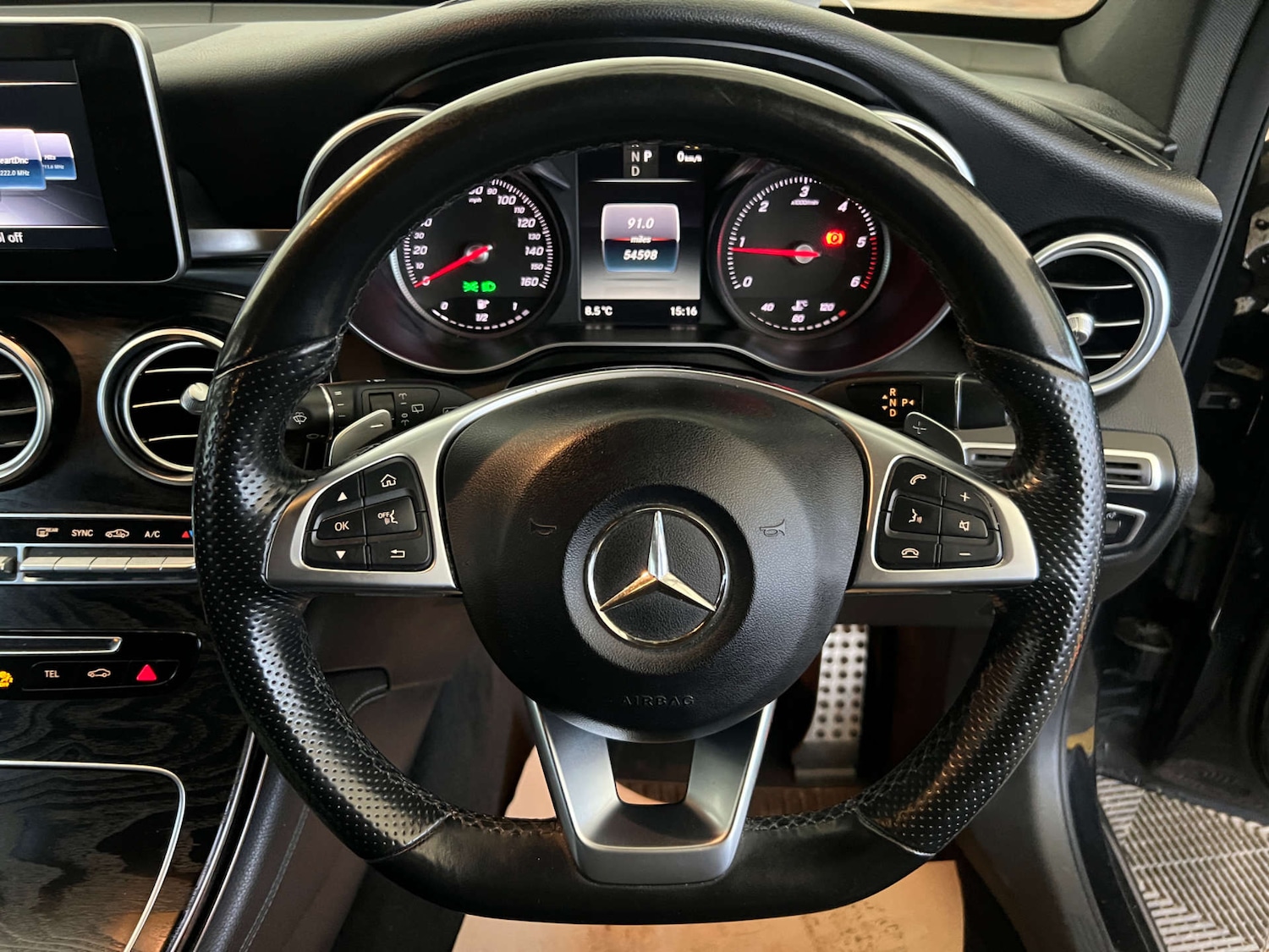 Used Mercedes-Benz GLC 2018 for sale - 76682745: Photo 13