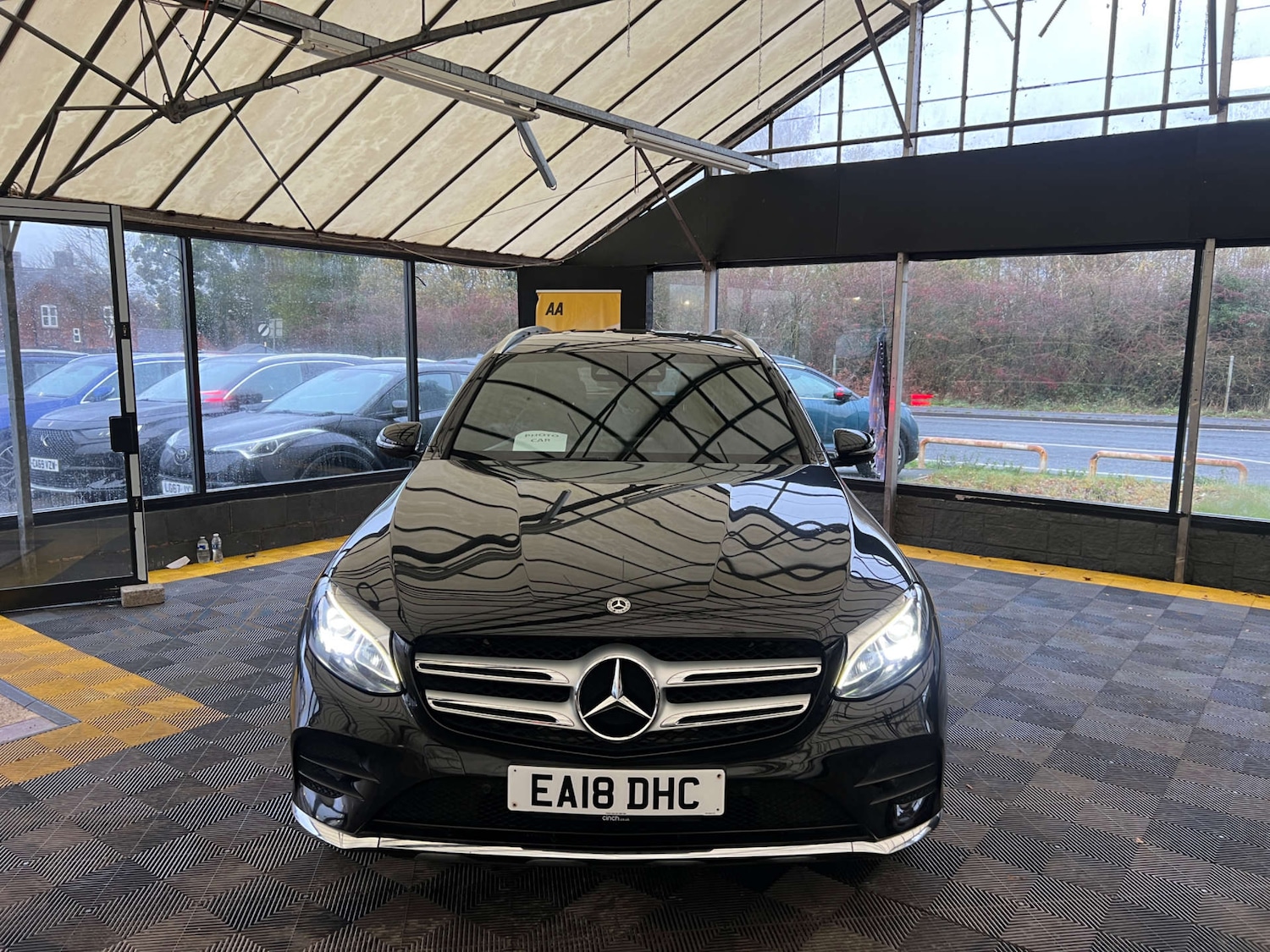 Used Mercedes-Benz GLC 2018 for sale - 76682745: Photo 3