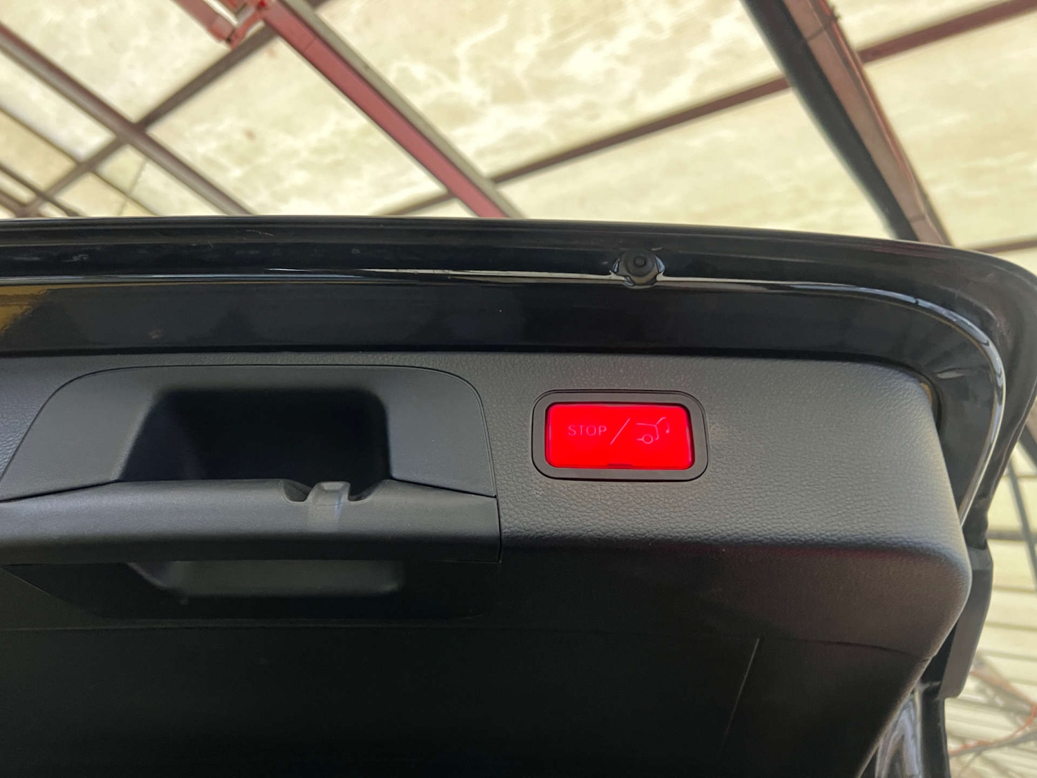 Used Mercedes-Benz GLC 2018 for sale - 76682745: Photo 31