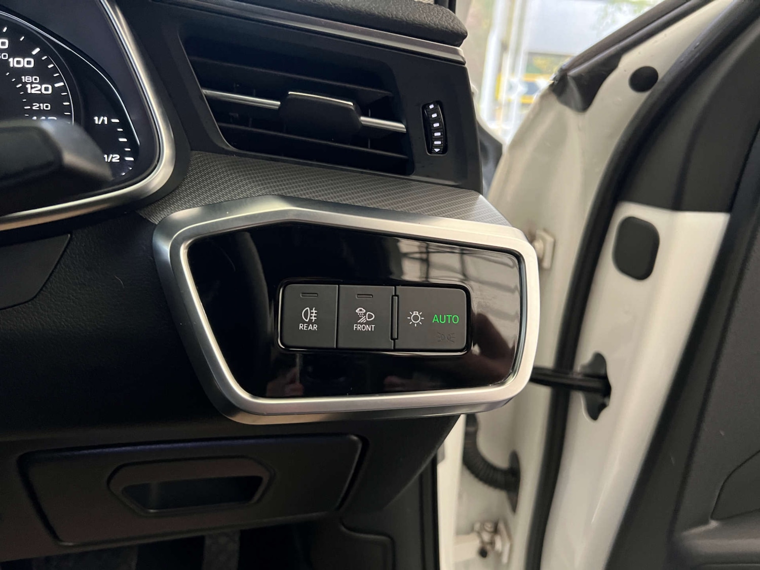 Used Audi A6 2019 for sale - 76477439: Photo 17