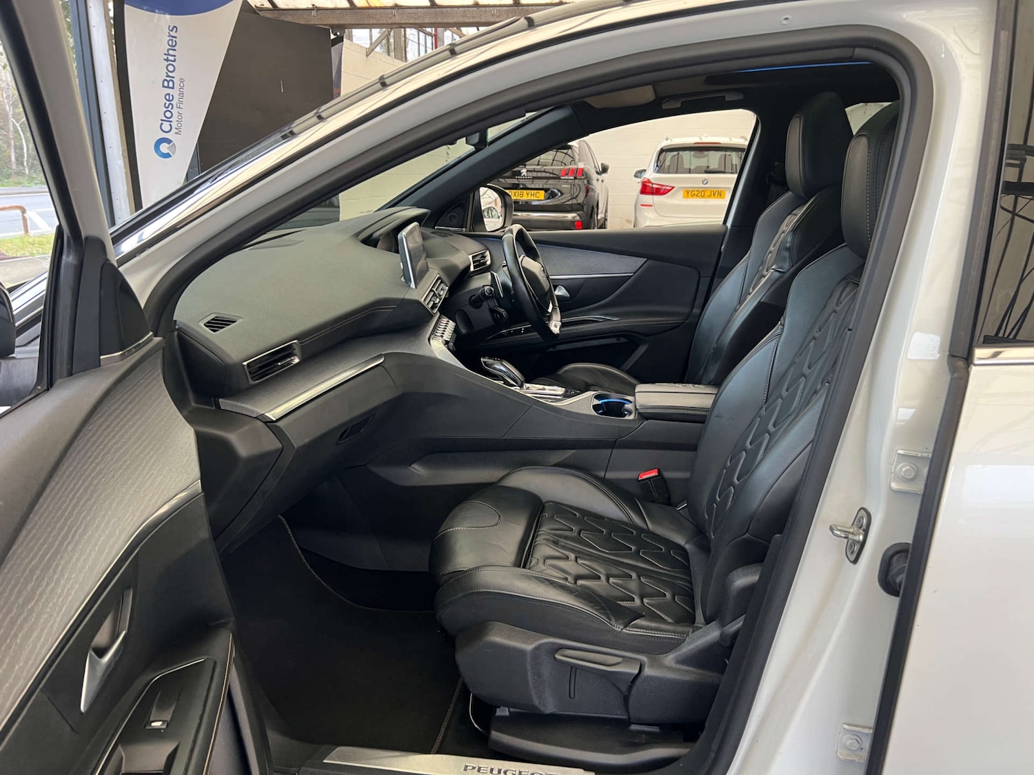 Used Peugeot 3008 2020 for sale - 76601806: Photo 28