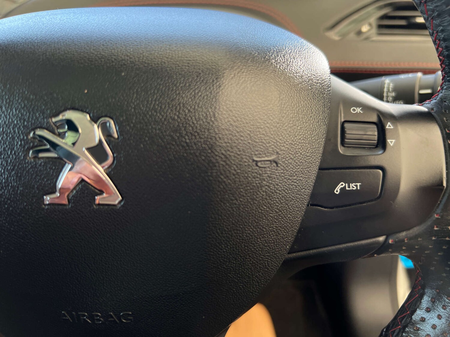 Used Peugeot 208 2016 for sale - 77558220: Photo 16