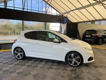 Used Peugeot 208 2016 for sale - 77558220: Photo