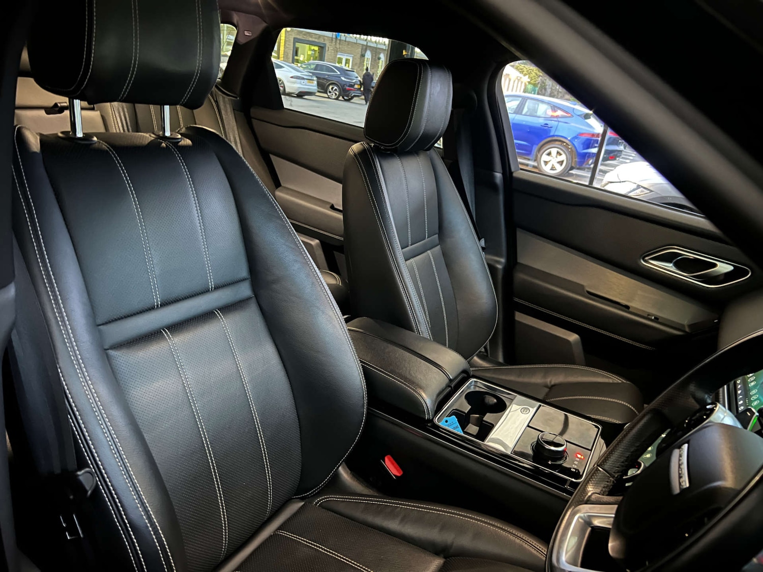 Used Land Rover Range Rover Velar 2019 for sale - 77073365: Photo 10