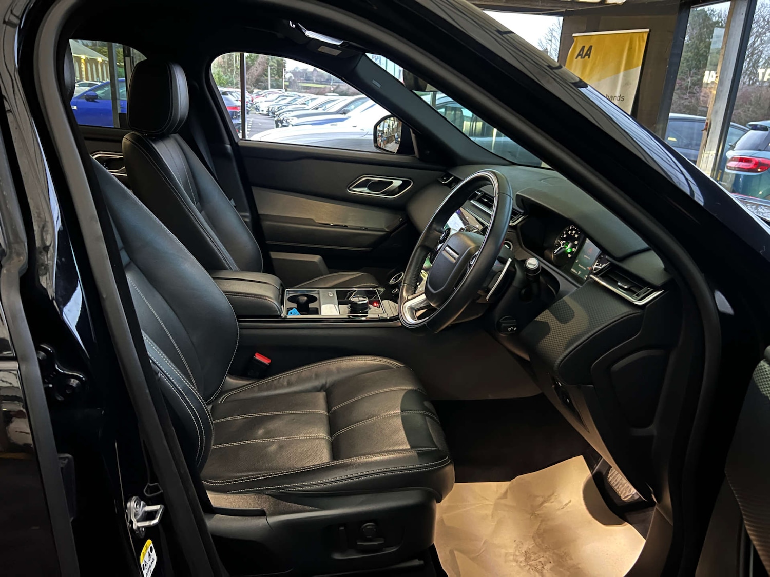 Used Land Rover Range Rover Velar 2019 for sale - 77073365: Photo 9