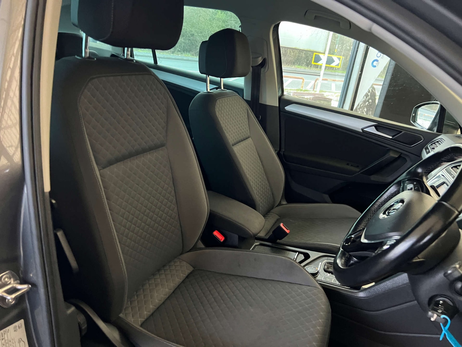 Used Volkswagen Tiguan 2017 for sale - 77125162: Photo 11