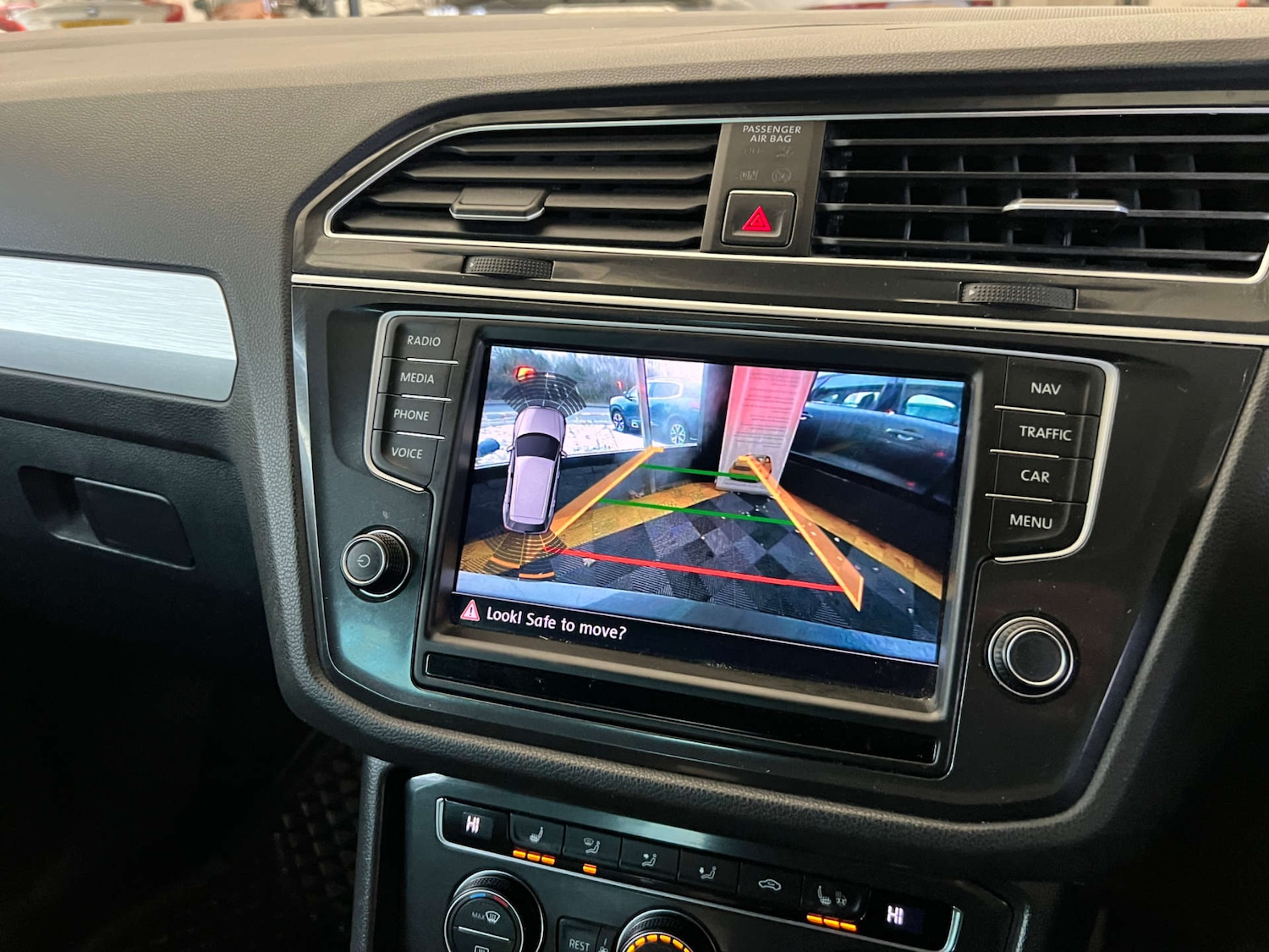 Used Volkswagen Tiguan 2017 for sale - 77125162: Photo 22