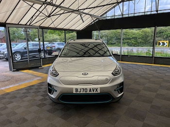 Used Kia Niro 2020 for sale - 78621360: Photo