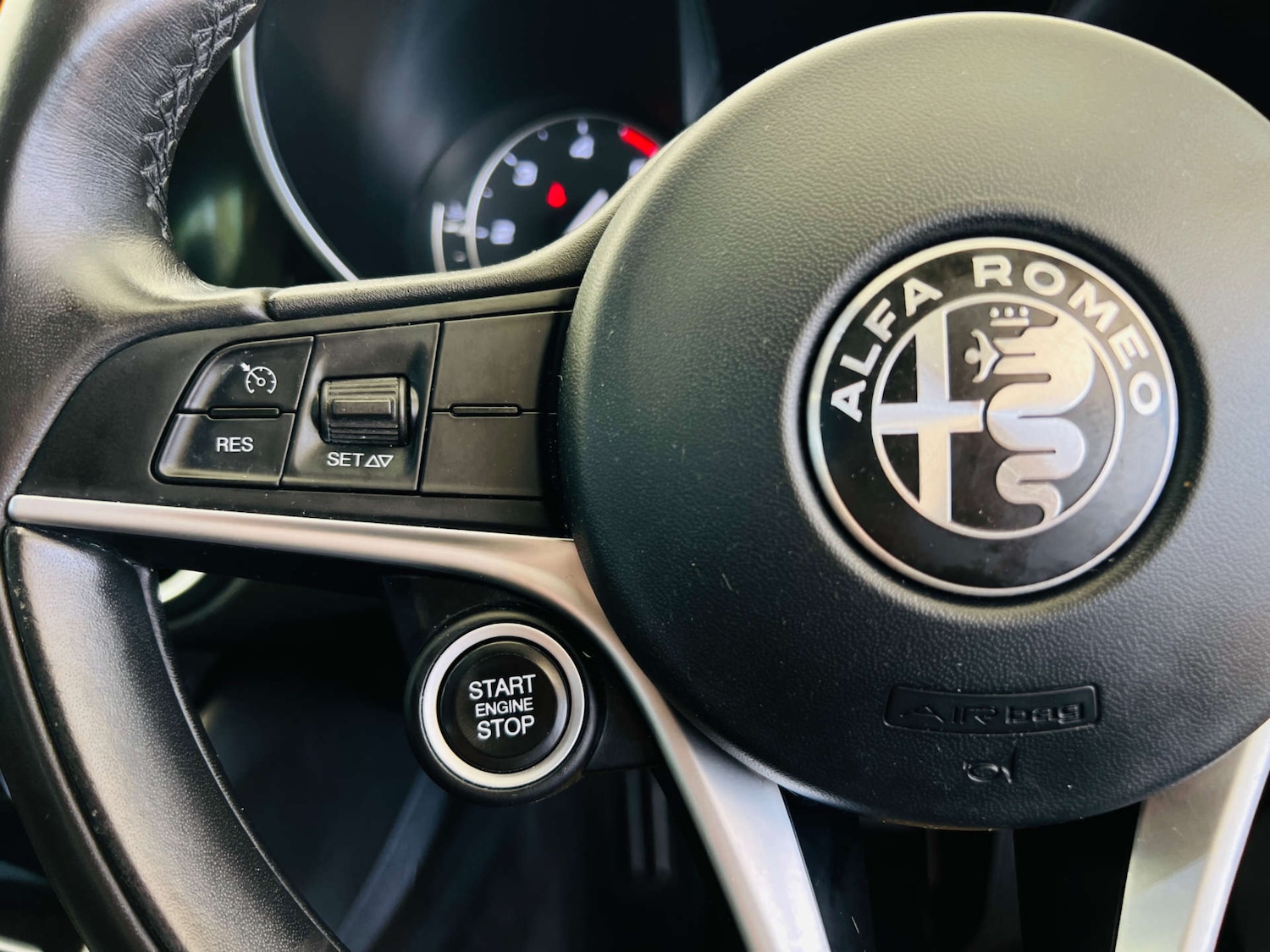 Used Alfa Romeo Giulia 2019 for sale - 76919168: Photo 15