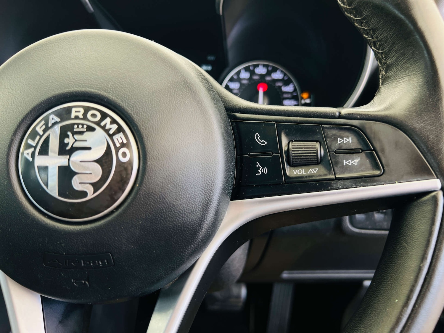 Used Alfa Romeo Giulia 2019 for sale - 76919168: Photo 16