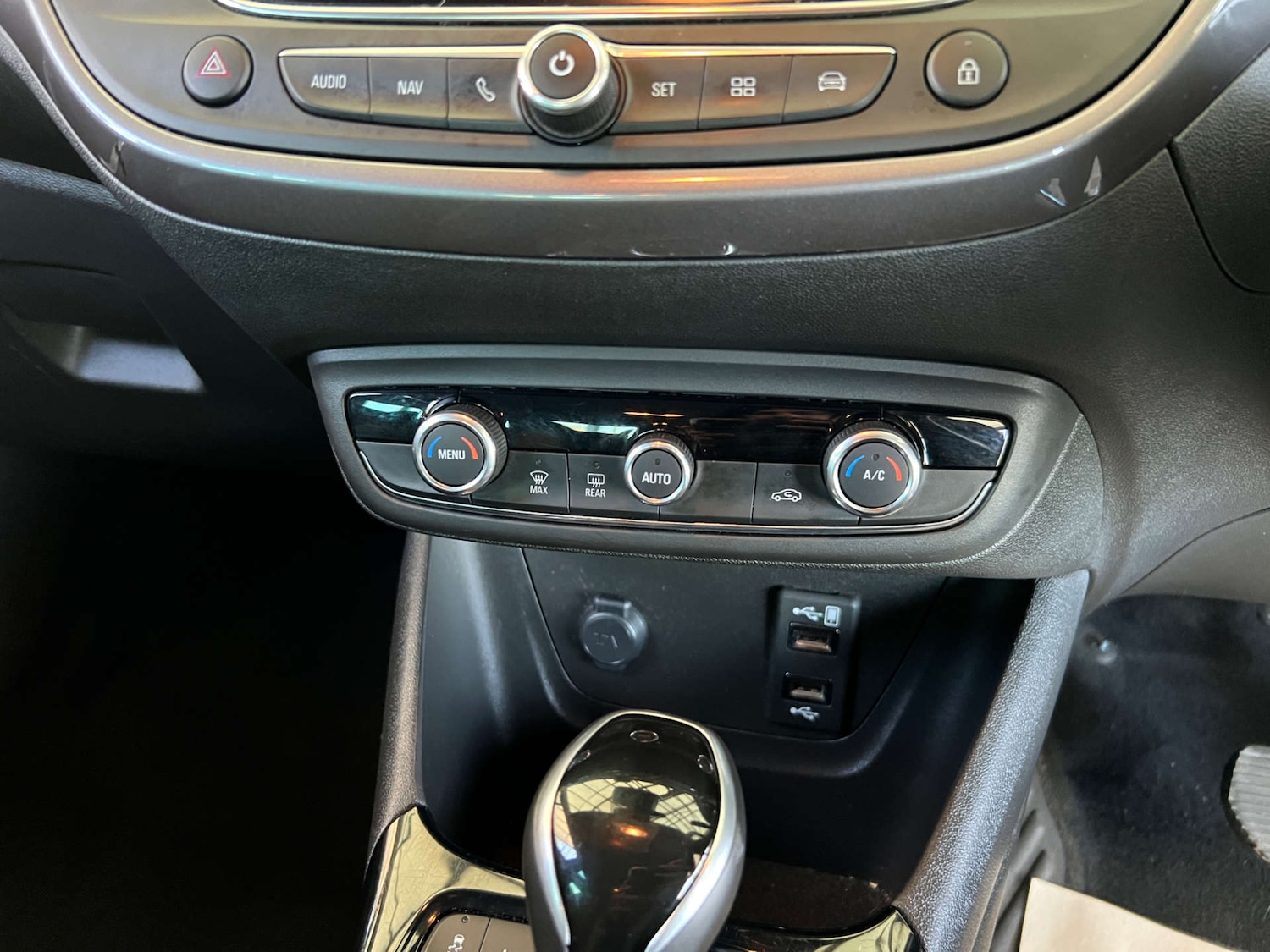 Used Vauxhall Crossland X 2019 for sale - 76604240: Photo 12