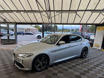 Used Alfa Romeo Giulia 2018 for sale - 76231921: Photo