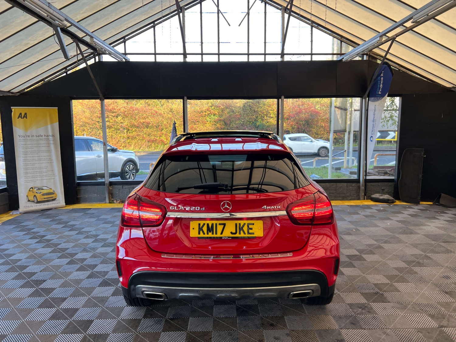 Used Mercedes-Benz GLA 2017 for sale - 77975411: Photo 6