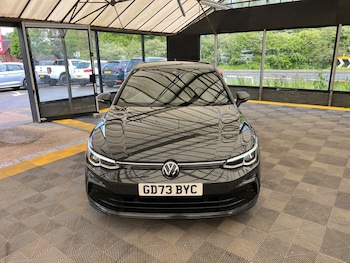 Used Volkswagen Golf 2024 for sale - 78593481: Photo