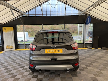 Used Ford Kuga 2016 for sale - 76363977: Photo