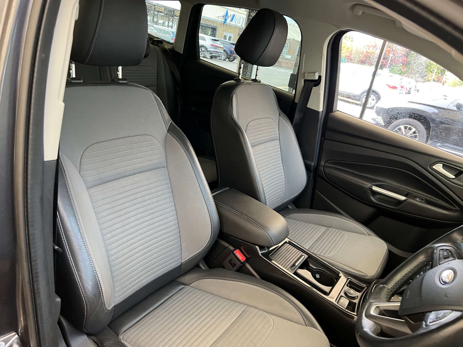 Used Ford Kuga 2016 for sale - 76363977: Photo 7